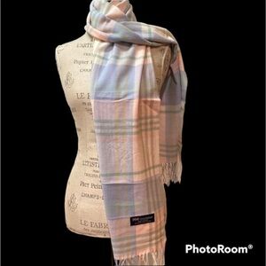 NWOT 100% Cashmere wool  imported long blanket  scarves